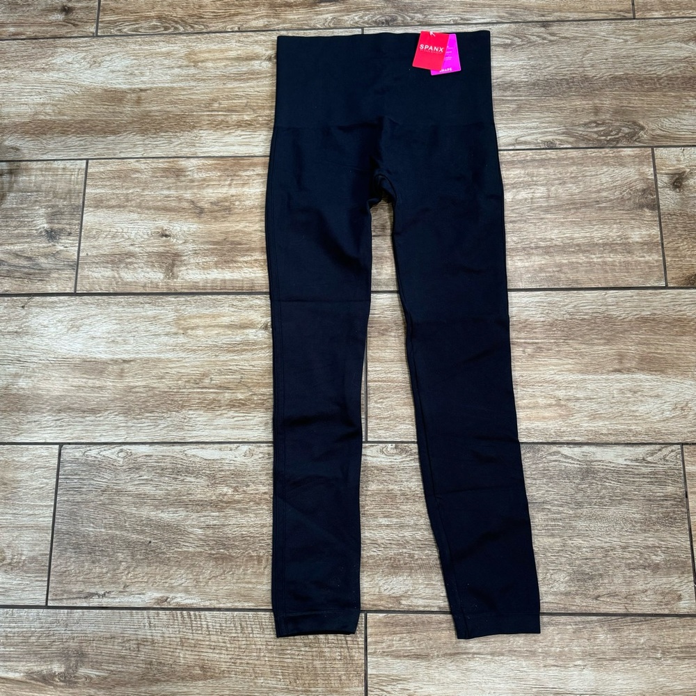 Spanx Look at Me Now High-Waisted Seamless Leggings Size 1X NWT! Black Pants - Picture 13 of 16